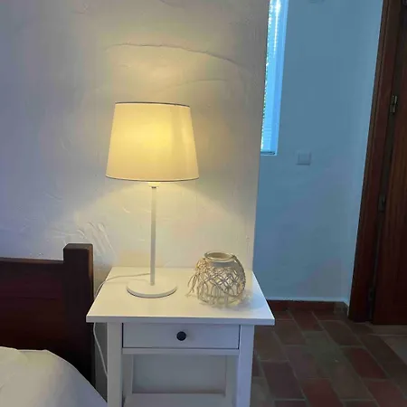 Casa Amendoiera Casa de Férias *